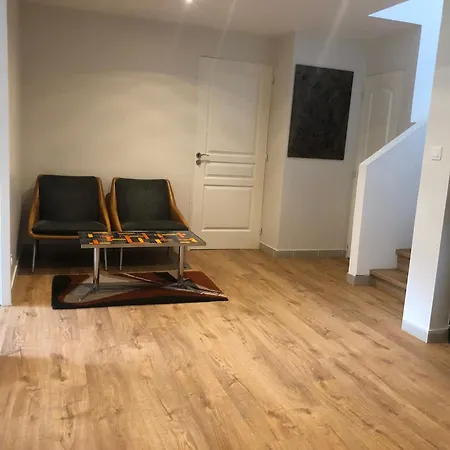 Rez De Chaussee Gæstehus